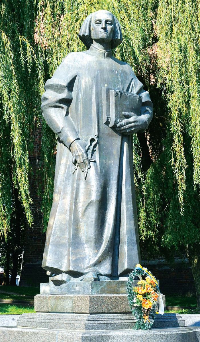 Пам’ятник Юрію Дрогобичу у Дрогобичі. Фото з відкритих джерел