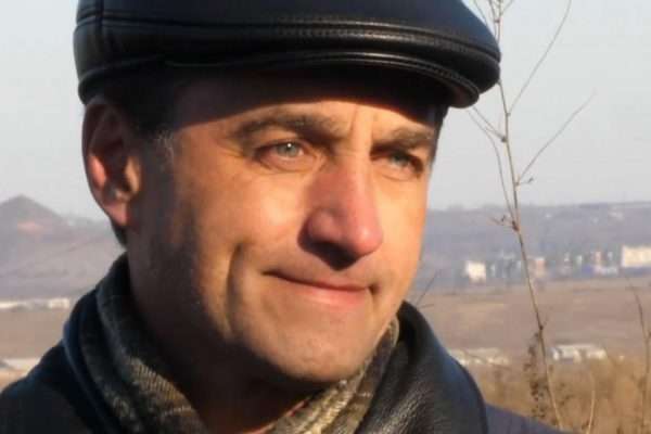 Едуард Матюха є українським розвідником і працював 5 років серед бойовиків